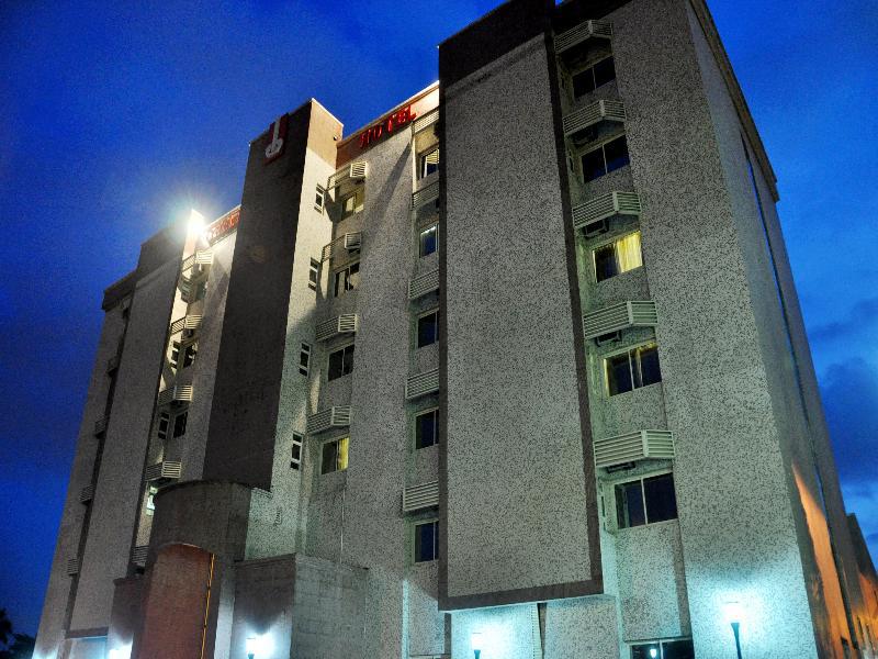 Chelsea Hotel Wuse II Mobushipe Exterior photo
